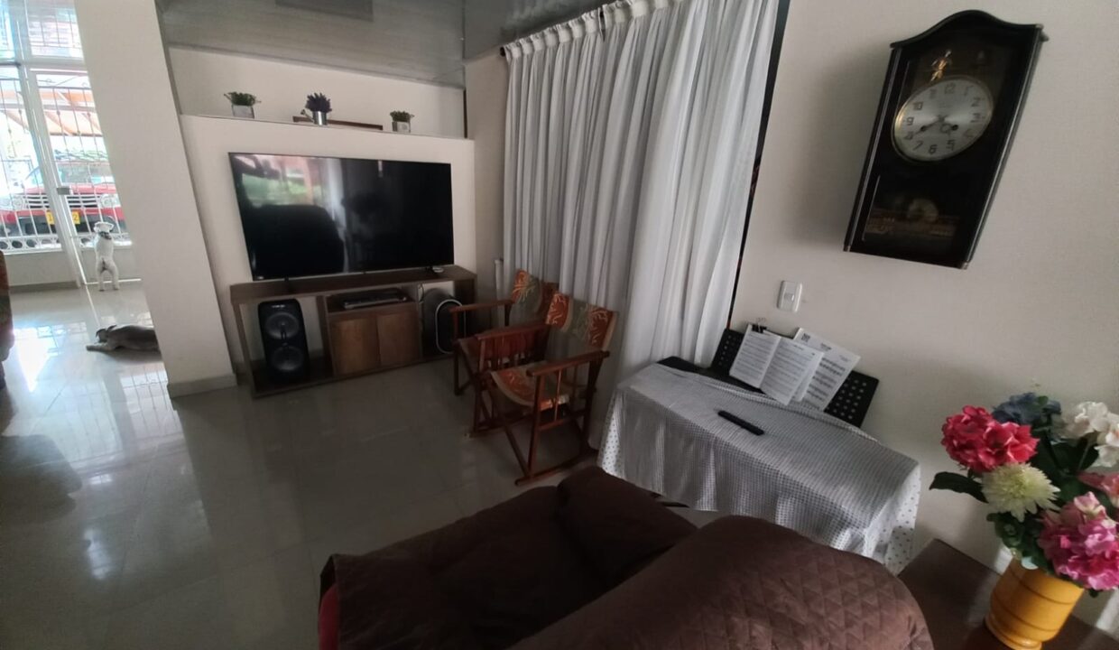 WhatsApp Image 2025-03-12 at 17.16.17(2)